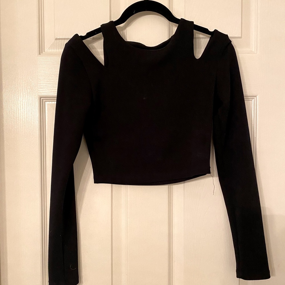 Black Slit Sleeve Top